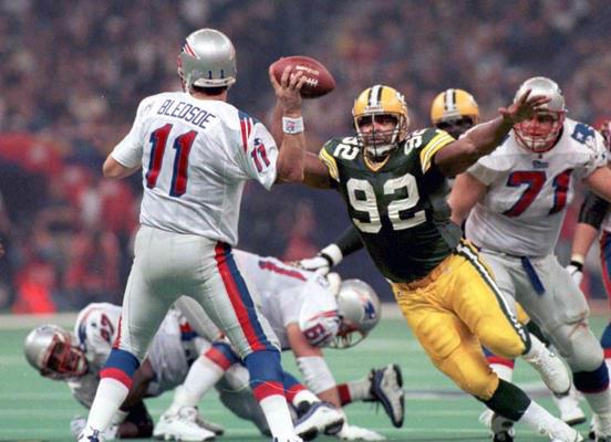 Happy birthday to the man that is a reason why I am a Packer fan Reggie White 