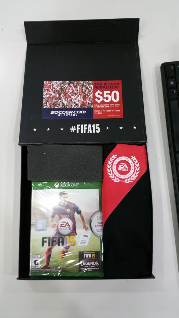 GDMetellus8's tweet photo. Look at this beautiful #FIFA15 gift box. I am going to enjoy this. #EAVIP http://t.co/KOigbx8Tic