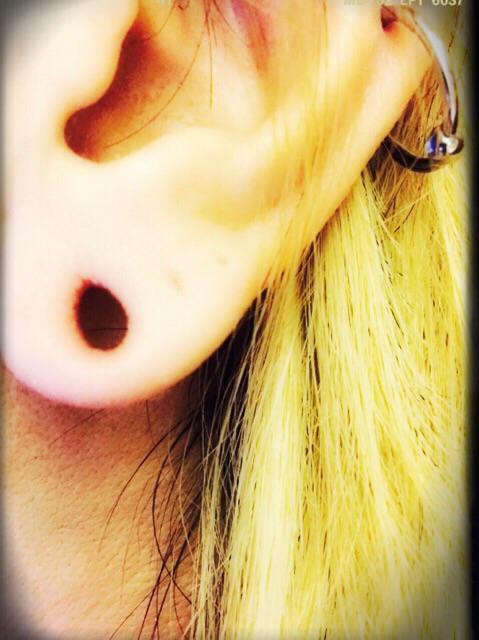 Hisaƨh בטוויטר ピアスを外したらイイ感じだった Http T Co 6y9lcuihk0