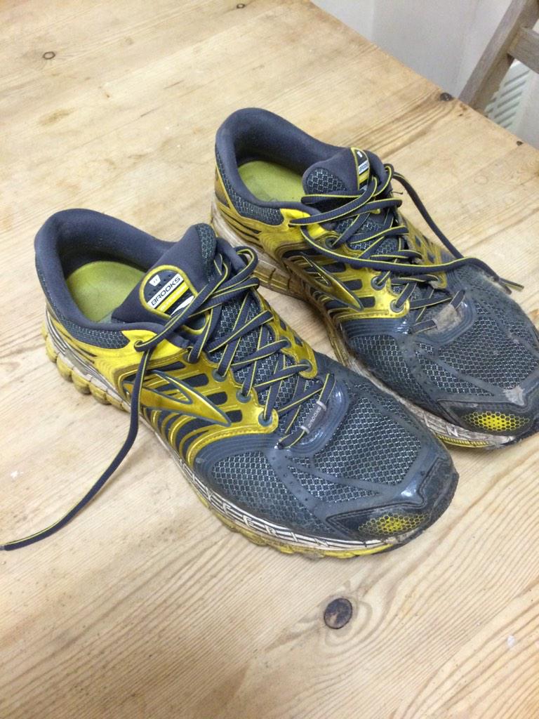 brooks shoes twitter
