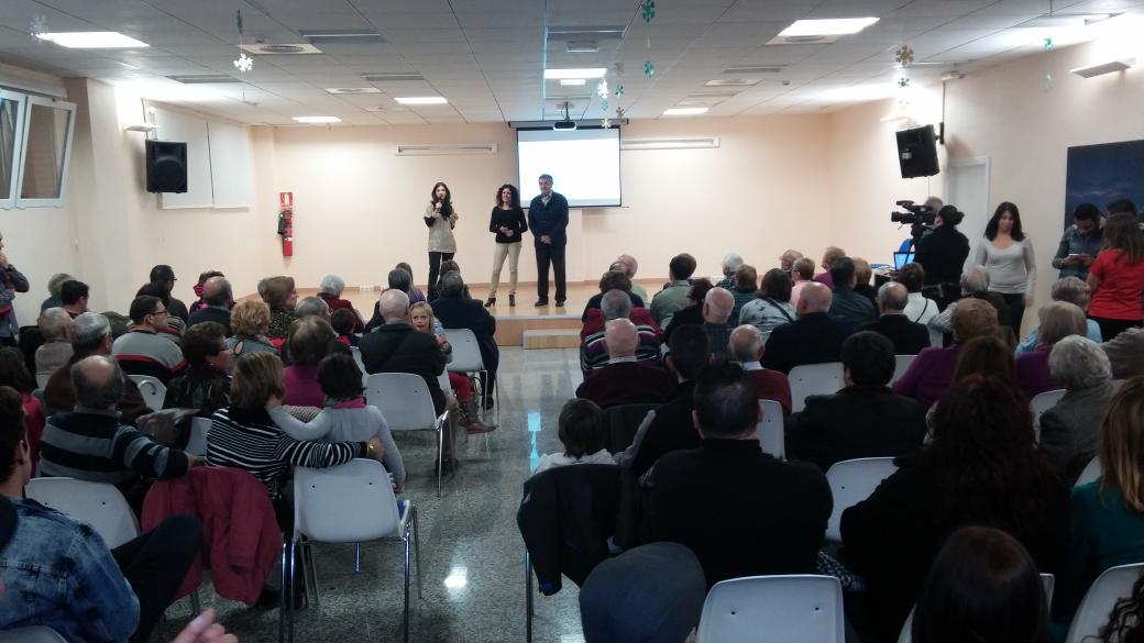 pascualdiazamat's tweet photo. Felicidades por lo bien que lo han hecho los profesores y los alumnos de los talleres municipales 2014 en #Petrer. http://t.co/OEEMkDyoPf