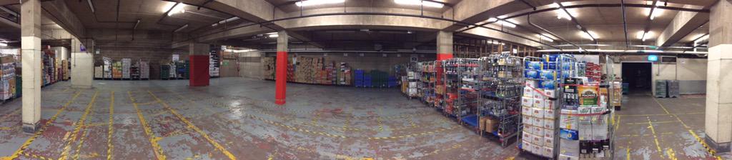 stevemockler86's tweet photo. Panaromic view of Edgbaston warehouse Week 43 #NoneOutTheBack @Jamiel72 @andyrobinson28 http://t.co/5Mz5GemZZt
