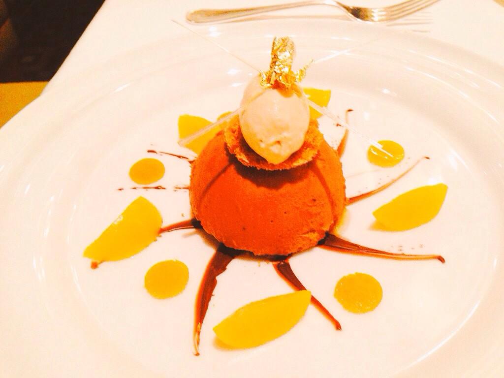 Alisonpigeonpye's tweet image. #Indulgence #desserts #pudding @SevenParkPlace