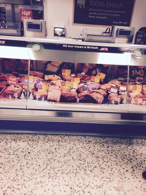 This is a Meet counter loved this is Stratford today great trading love all the hand tying by the Butchers as well👍