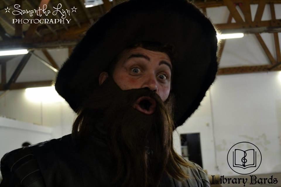 ArtemisDiceCo's tweet photo. Birthday boy, @StuntBen_LA on set with @LibraryBards filming their new video! Happy birthday, Ben! #Hobbit http://t.co/T29vp46g5A