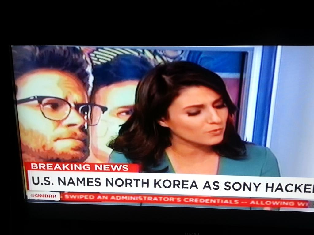 DisgraceTraitor's tweet photo. Never thought I'd see the day when @Sethrogen's face would be constantly all over CNN.  #freaksandgeeks  #roganlaugh http://t.co/tENlR0oFZp