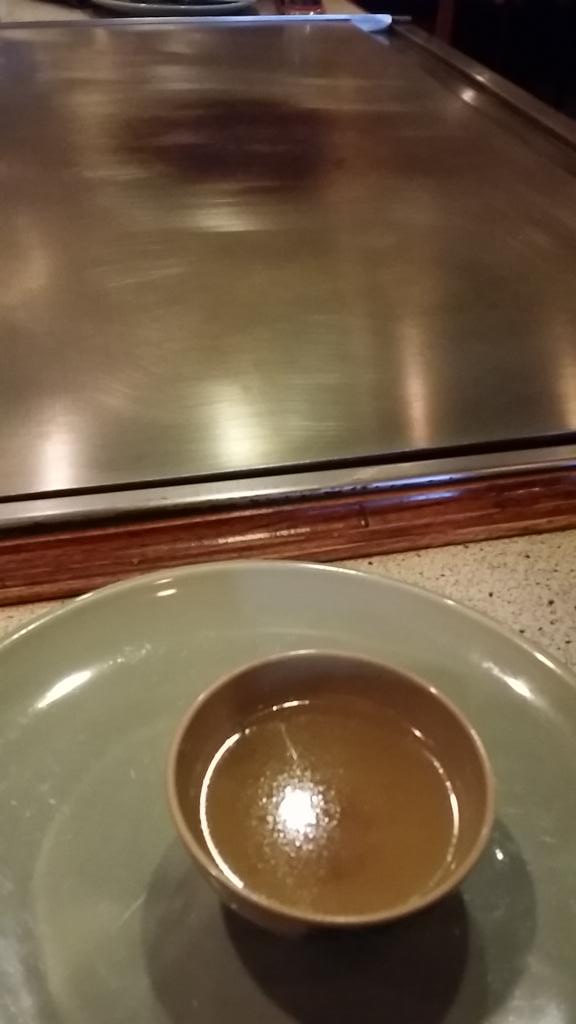 nicklas18's tweet image. Department lunch here at Hibachi in Norwood. .. #chefmagic