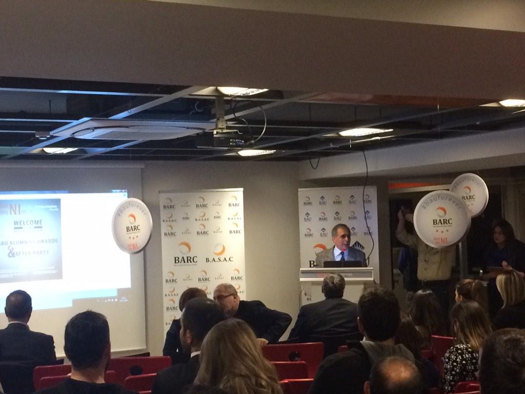 Ali Güngör <a href="/provostgungor/">Ali Güngör</a> hocamız 'Bu bir aile buluşması' diyerek söze başladı. BAU Galata'da evimizdeyiz.