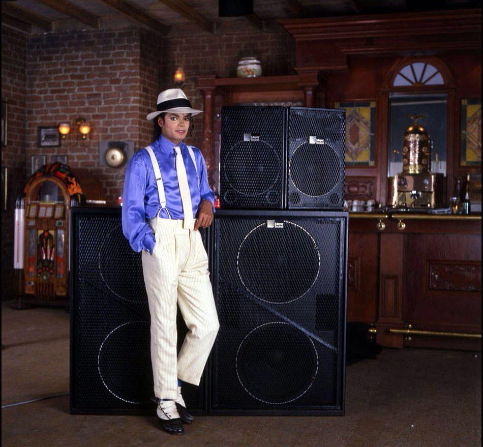 ✨ Smooth Criminal ✨ #WeMissYouMichael