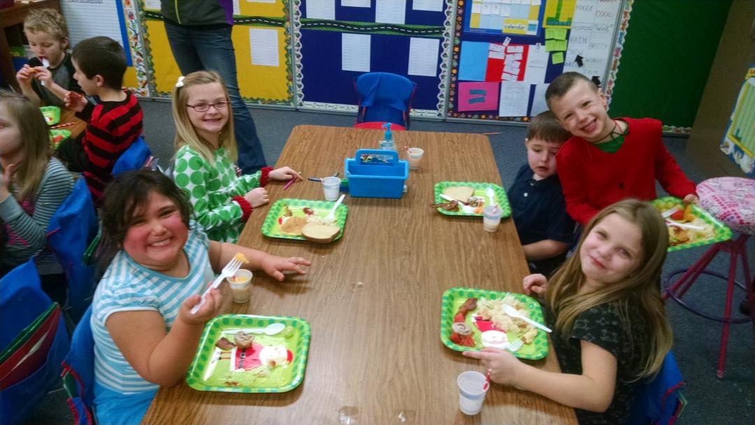 Fulton_Elem's tweet photo. 1st graders had an awesome Christmas breakfast party.  Thanks to all the parents for bringing food. http://t.co/TciKzGOb2t