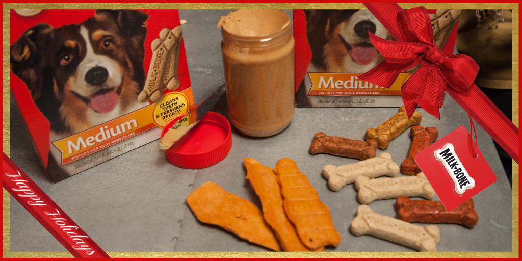 MilkBone's tweet photo. Before you sit down to make your #GingerBoneHouse, make sure you have all the necessary "tools" for the trade! http://t.co/U5uHUqYdKg