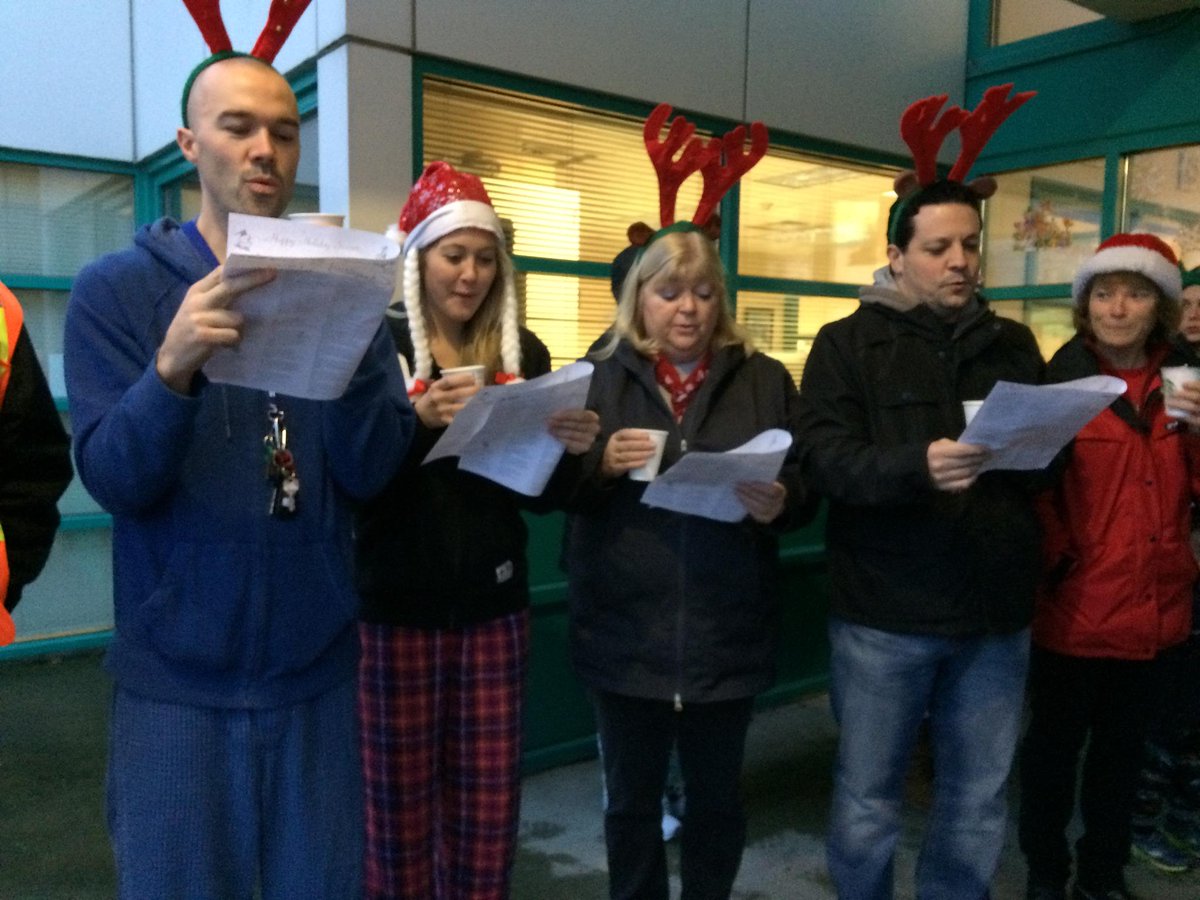 AlexHope35's tweet photo. Happy Holidays from the staff @AlexHope35! #ahelearns #sd35 http://t.co/GRWV8uuX22