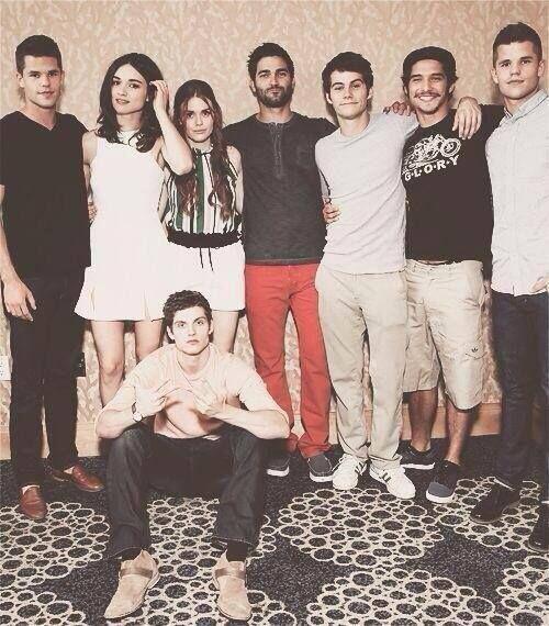 Teen_RPG_Wolf's tweet image. Rt si tu veux l&apos;évènement demain
Fav si tu le veux ce soir 
@Cora_RPG_TW @Ashley_RPGTW @BrettRPGTW @AlicerpgT_W