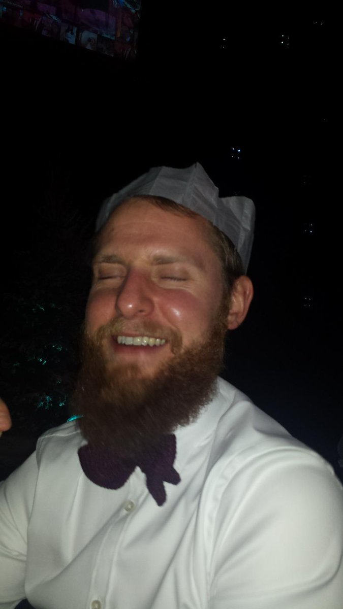 RachyPy0's tweet image. #aspenrocks beard!!!!!!