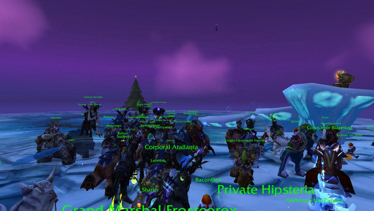 ATstatus's tweet photo. Pictures from yesterdays xmas event! Were you there? http://t.co/vIOYlussTB http://t.co/BDPRN5BJOC