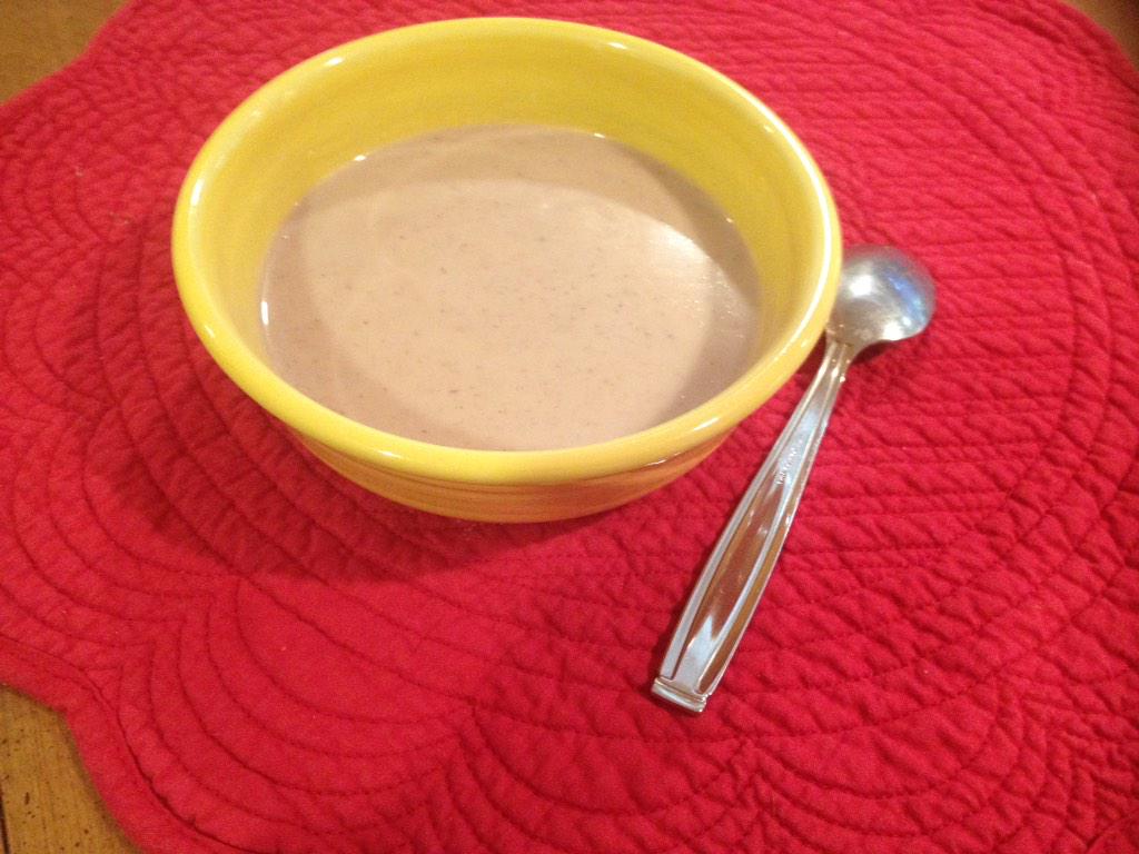 freeliz's tweet photo. @amandahesser #sweetchestnutsoup #thecookandthegardener my favorite book ever http://t.co/ZJt2Kd4jiN