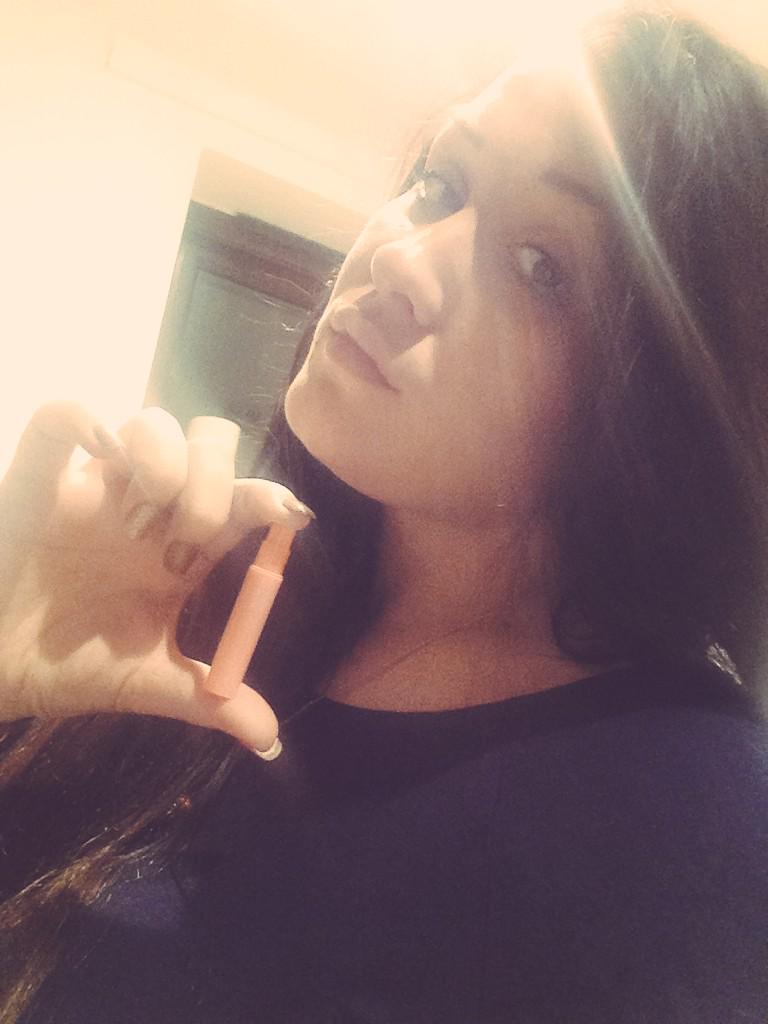 lucyalanax's tweet image. @birchbox #sampleselfie #giveaway English laundry #sofresh #sofruity #ginmegimme