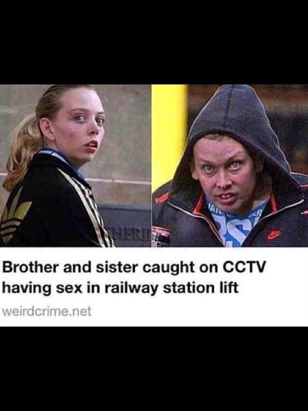 MyTruelad's tweet photo. Welcome to Britain http://t.co/3rh30cgPBe