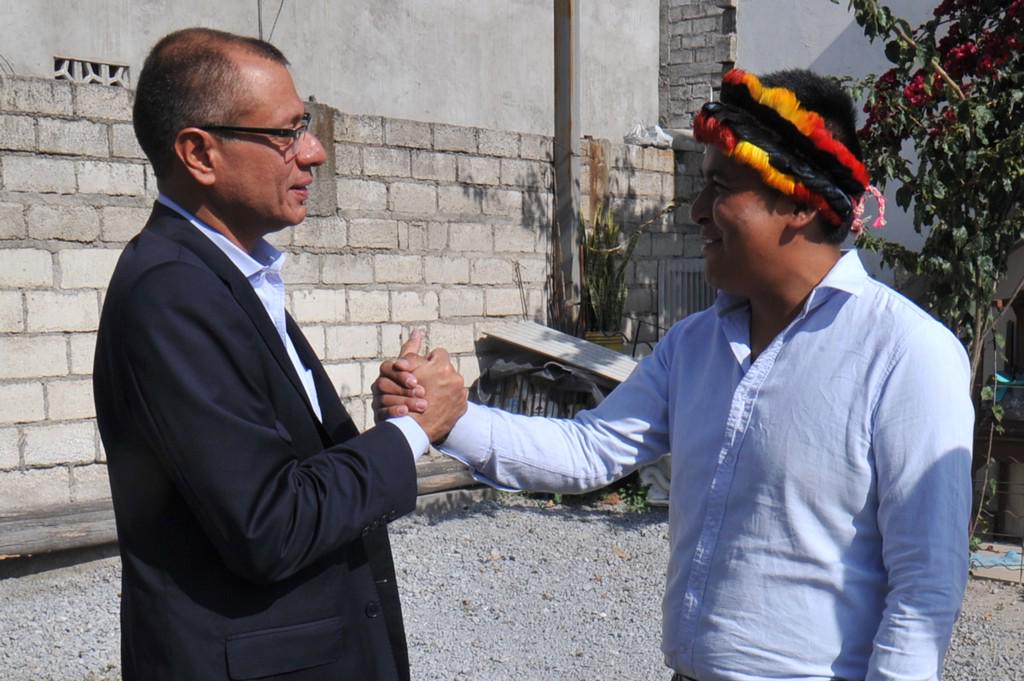 Hoy visité a Nanki Lauro Saant, que me escribió por Facebook para que podamos conversar y conocernos