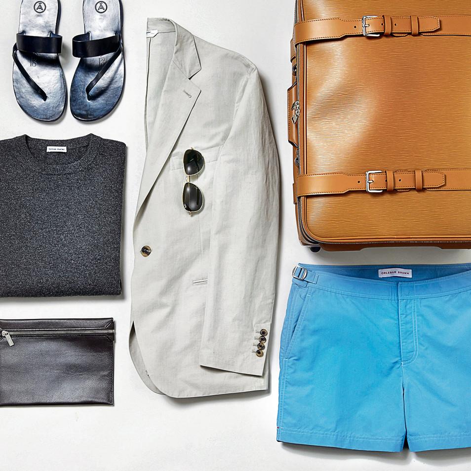 What to pack for that holiday trip? Four fashion insiders offer tips on.wsj.com/1AP1Tjz