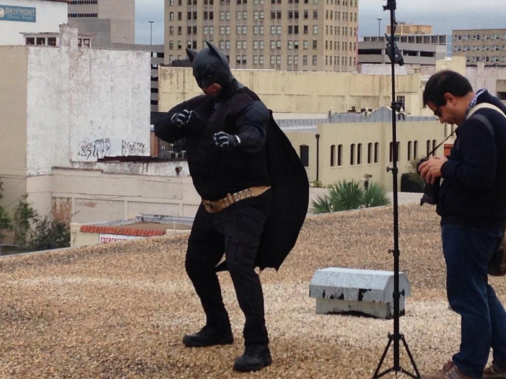 JesHamL10Young's tweet photo. That moment your team is planning tomorrow's paper and #Batman lands on your roof. #callertimes #vivacc @callerdotcom http://t.co/s9WnFrrjKO