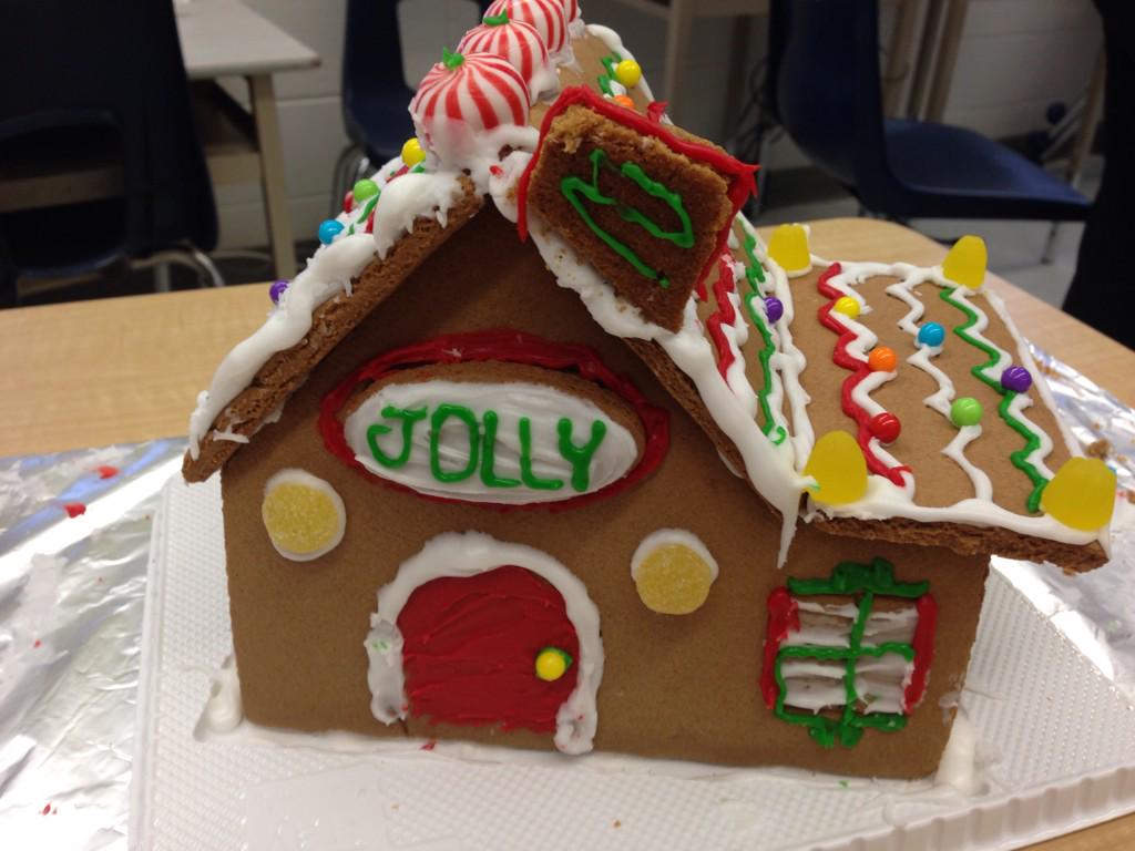 fstrata5's tweet image. Structures competition today in the grade 7 classes! Winners from each category are: #louisearbourfi #lesloups #7eLA