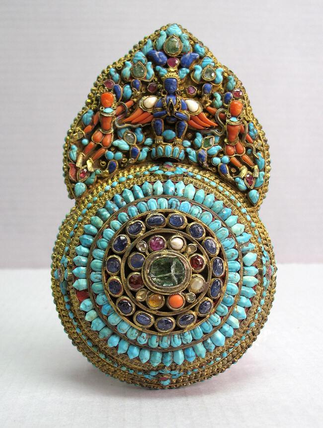 Opening today, '#SacredTraditions of the Himalayas” features mandalas, sculpture and jewelry. met.org/1AIeGUZ