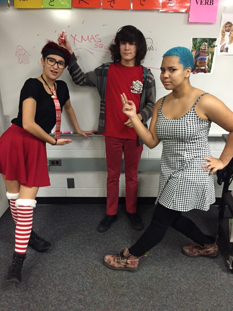 brandon_updates's tweet photo. Brando loves the squad http://t.co/9T2V0LF2rW