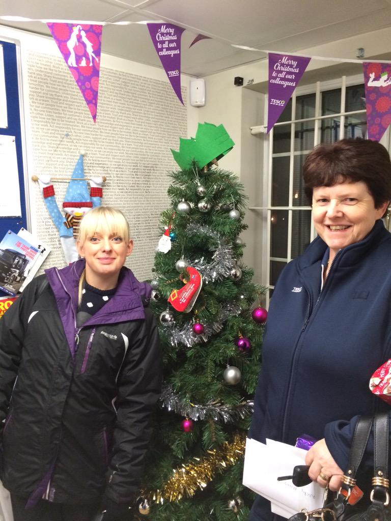 Saffron_Express's tweet photo. Thank you to Darryl and Nicky for doing double shifts and overtime to cover absence in the store! #greatcolleagues 😃 http://t.co/Nsct8h4RCZ