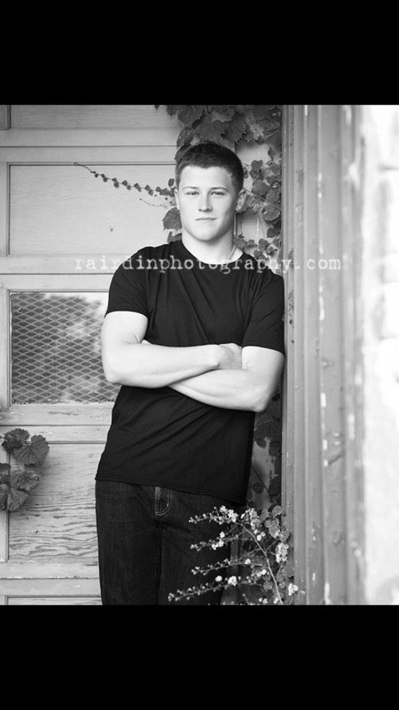 for_finalss's tweet image. Did someone say Calvin Klein?😍 @AneSchaffer