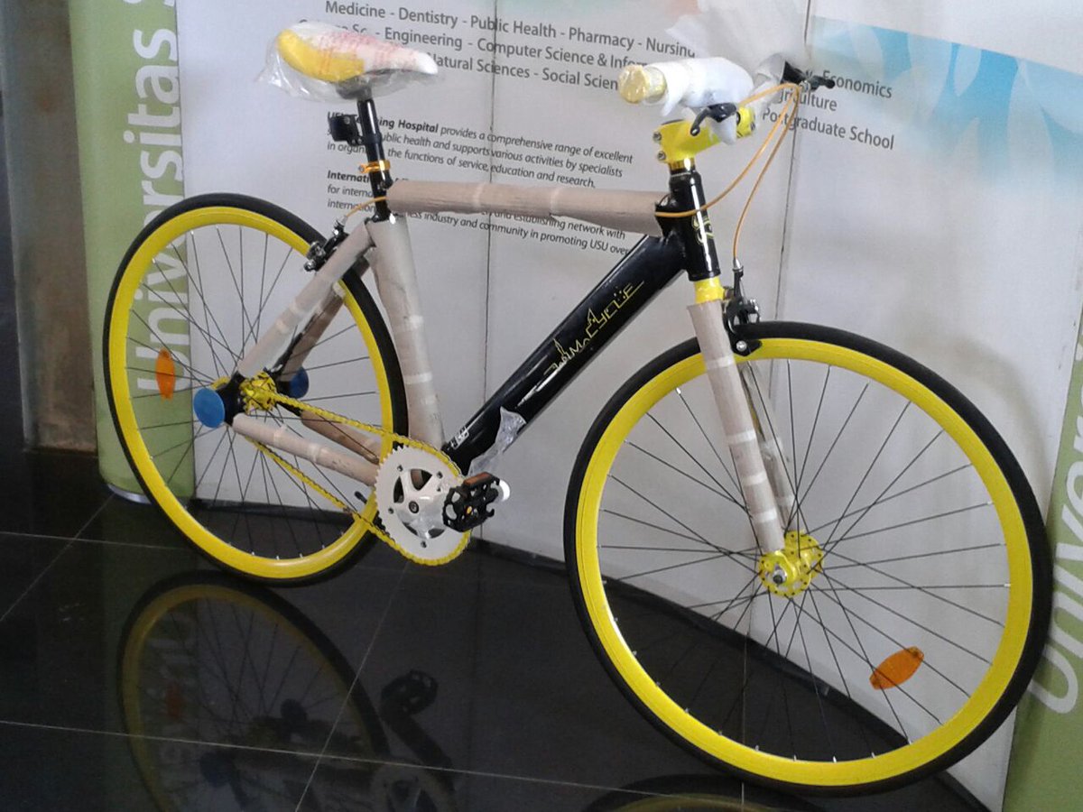 sepedaUSU's tweet photo. Mau sepeda keren ini? Datang jam3 nanti ke lap. parkir Birek USU. Jgn lupa bawa sepedanya #SepedaKampus #SepedaUSU http://t.co/GaqCG0abbR