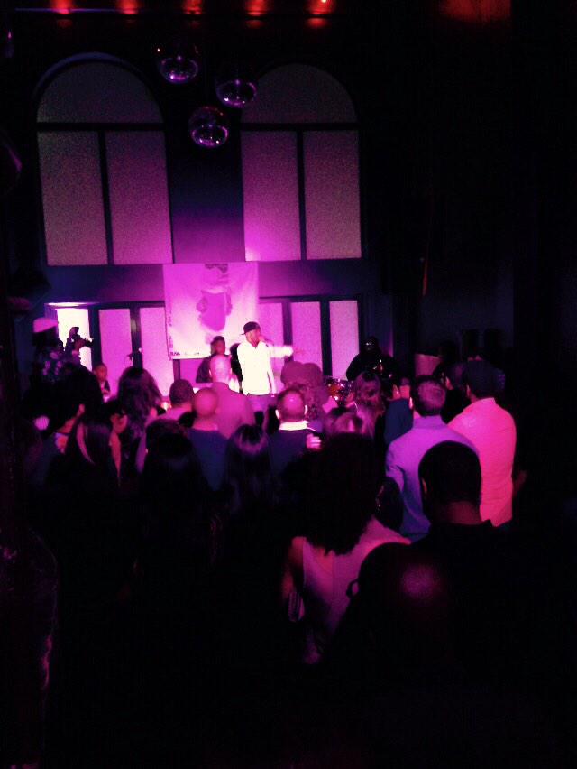 ClauBalladelli's tweet image. #rawedition happening now @MercuryLounge great vibes