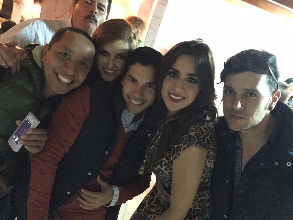 PakoDempwolff's tweet photo. Posada @aztecaBajio @victoriatorresr @felipe_zendejas @taniaU983 @gina_gallardo @QuiqueRivera @Jamaika_Lu http://t.co/1VXQ9kBfLP