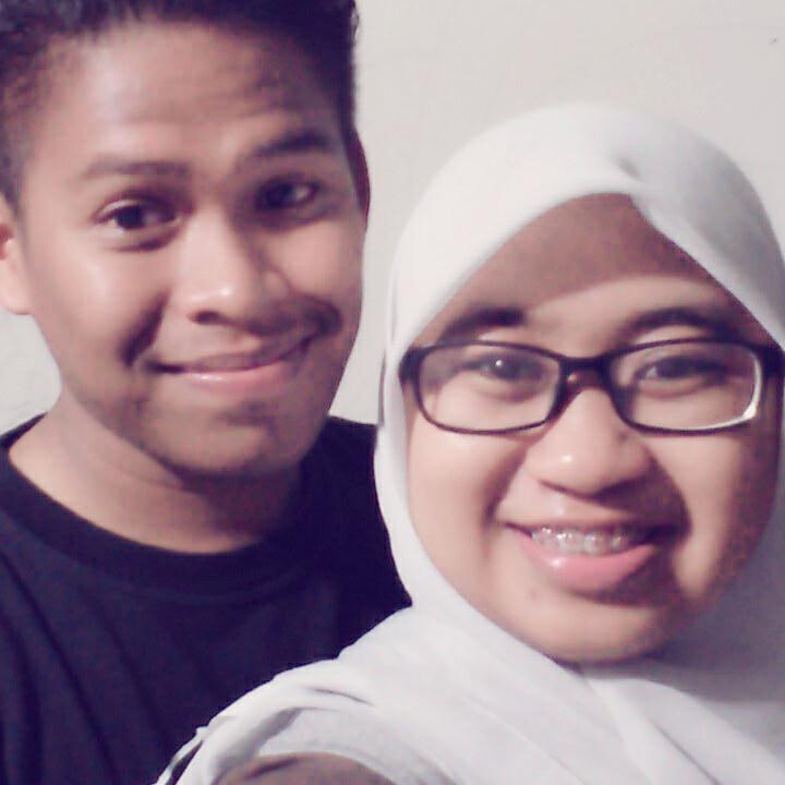 aap_anissa's tweet photo. 😙😙😙 http://t.co/vKpnjMko7U