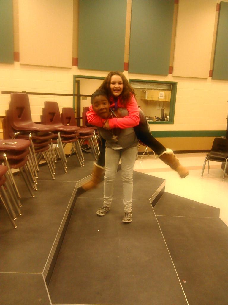 KacyHaynie's tweet photo. Was at schoolio http://t.co/m7hKG2oXnn