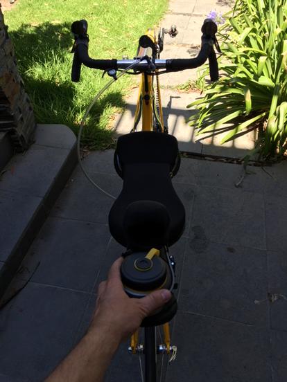 TextorMark's tweet image. New hydration setup done. Fast times ahead. #cruzbike #vendetta #recumbent #mbb