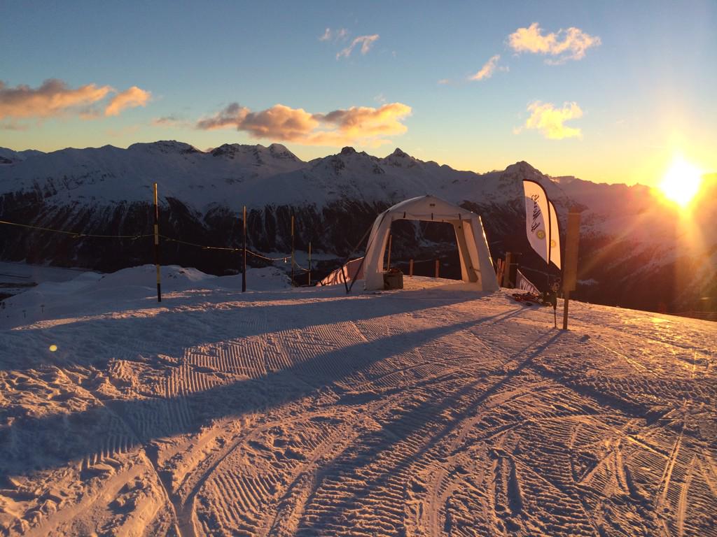 Race morning in <a href="/stmoriz/">ST. MORIZ</a> doesn't get much better!!!! #bringiton