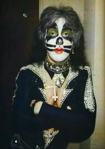 Happy Birthday Peter Criss! He turns 69 today! 