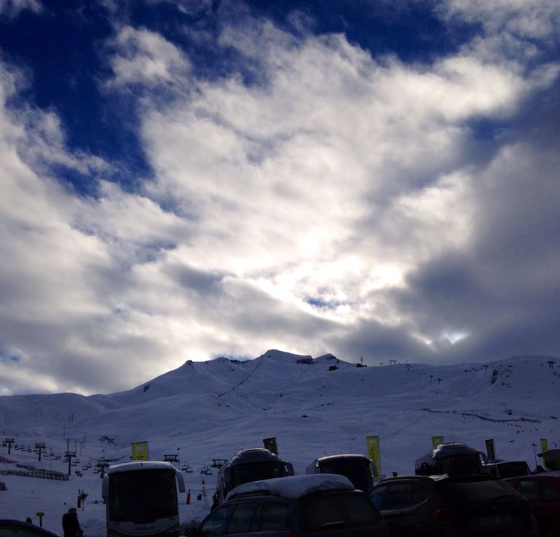 adrianpolo89's tweet photo. Por fín inauguramos la temporada de eski, con ganas de pasar frio http://t.co/oiGMH2y188