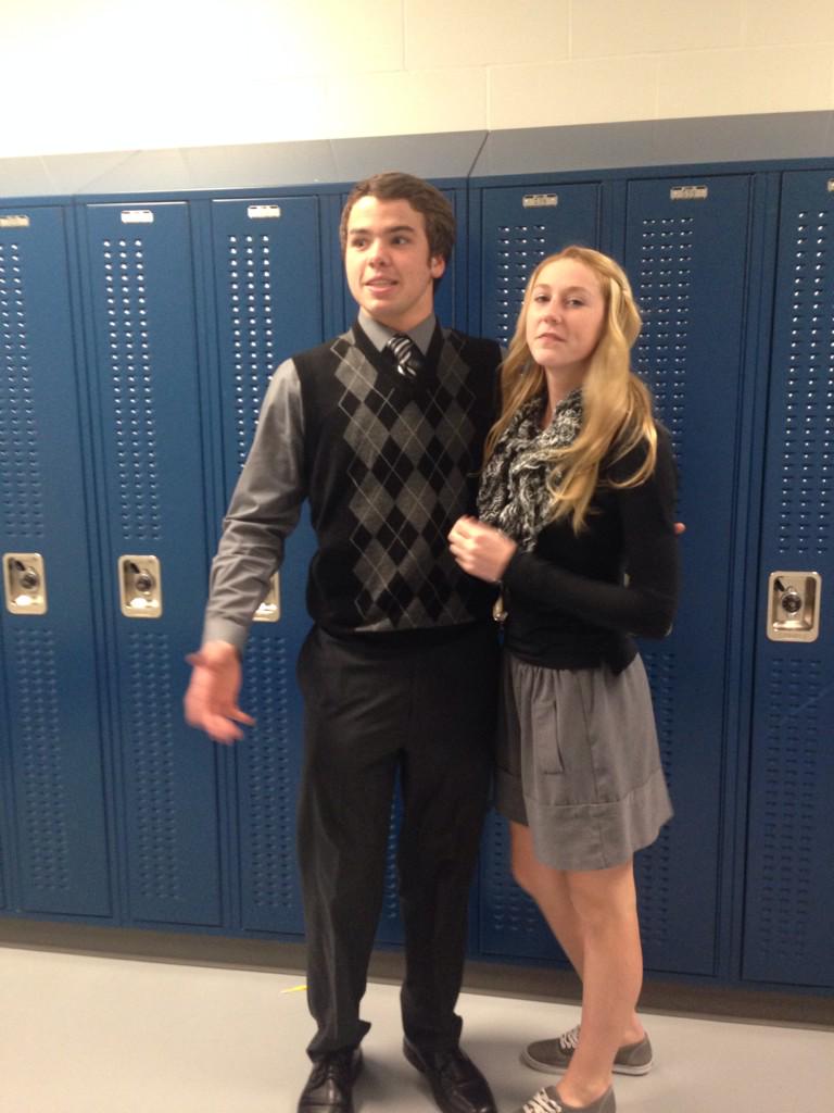 taylor_wilsonn's tweet photo. I swear we can never take a decent picture🙈 http://t.co/LvyfLUJx5F