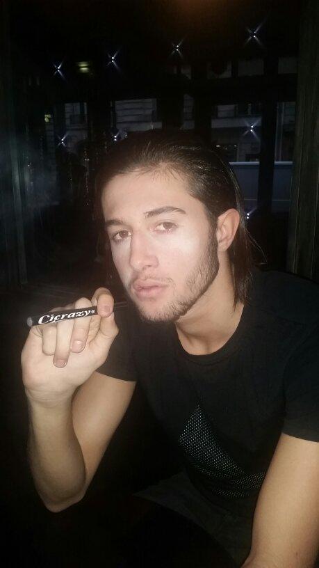 Cicrazy_World's tweet image. @TaarekOfficiel 
Hello Tarek are you crazy with Cicrazy ;-)