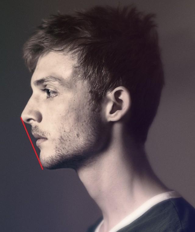 いーむー على تويتر 顎が無い人って顔が変にみえるんだよな 顎って本当大事 顎あるとかっこいいもん ただし外人に限る Http T Co Gmauf7gmbv