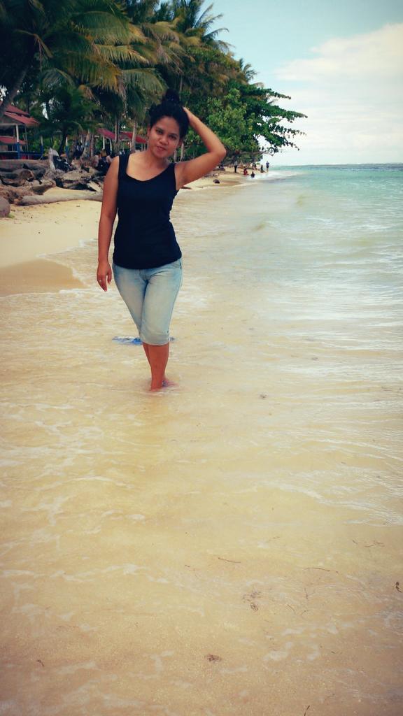 Novie_Chr tweet picture