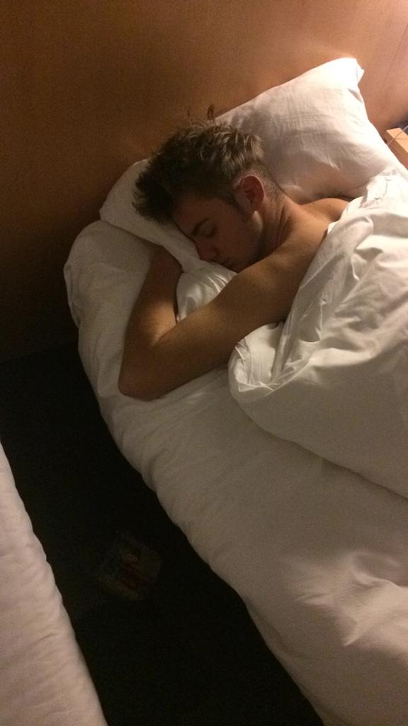 First night in Paris 🌠 insta: wonderfxck