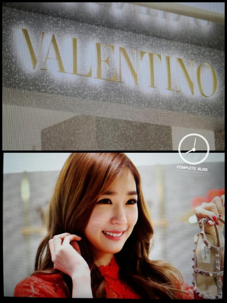 [PIC][20-12-2014]Tiffany tham dự sự kiện của thương hiệu "Valentino" vào chiều nay B5SHiZOCUAArmg-