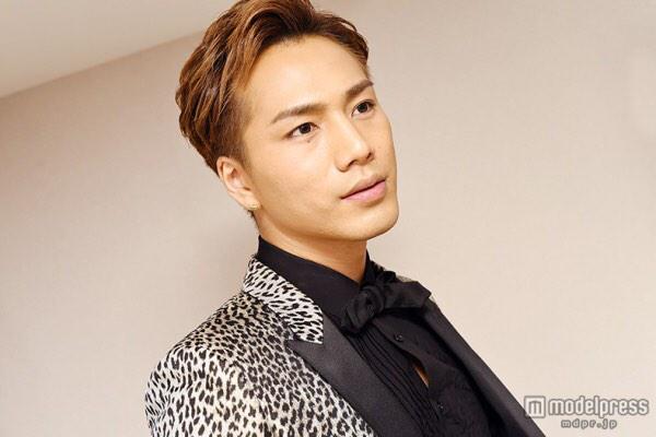 三代目 J Soul Brothers 登坂広臣 出生 1987年3月12日 26歳 血液型 A型 東京都羽村市出身 身長178cm 美容専門学校を卒業 元美容師である アパレル従業員を務めていた 高校時代 登坂は学年一のマドンナと付き合っていた Http T Co J7clecxel1 三代目 J Soul Brothers 登坂広臣 出生 1987年3月12日 26歳 血液型 A型 東京都羽村市出身 身長178cm 美容専門学校を卒業 元美容師である アパレル従業員を務めていた 高校時代 登坂は学年一のマドンナと付き合っていた Http T Co J7clecxel1