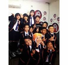 kangen kebersama.an bareng tman" :(