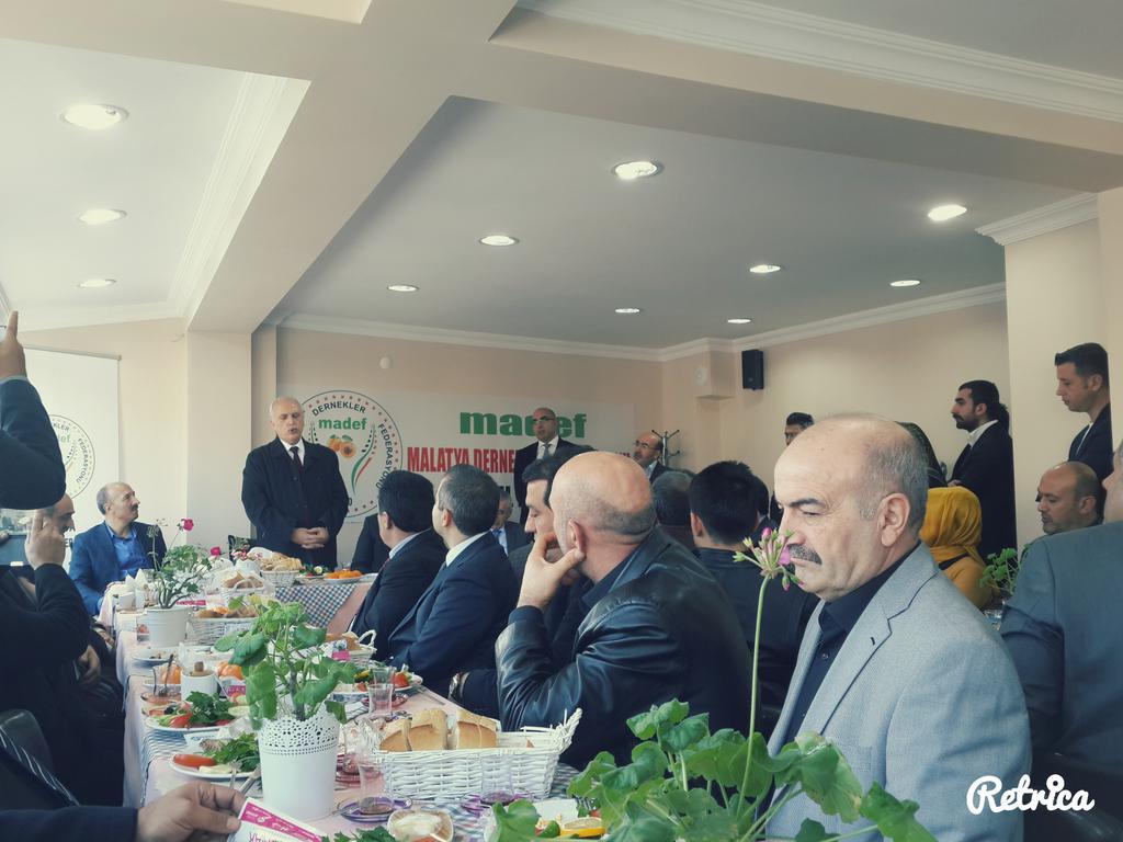 Sn Valimiz <a href="/Valimutlu/">Hüseyin Avni Mutlu</a> konuşmalarını yapıyor. .. <a href="/MADEF_44/">MADEF</a> <a href="/madefgenclik/">Madef Gençlik</a>  @sumeyyeozyaman <a href="/cedric_sd/">Cedrick Senzo</a> @MunireCeyhan