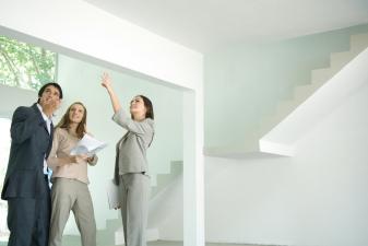 Neosquat's tweet photo. [Conseils] Soyez précis sur votre état des lieux avant d'emménager #location http://t.co/aUDhK1zhuU http://t.co/VxN8QpxUqA