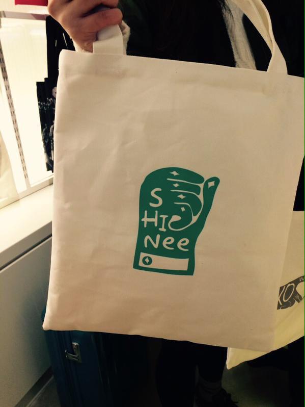 141220~29 /150226 Goods de SHINee @ SMTOWN en Coex Artium B5SuPThCAAA3OEe